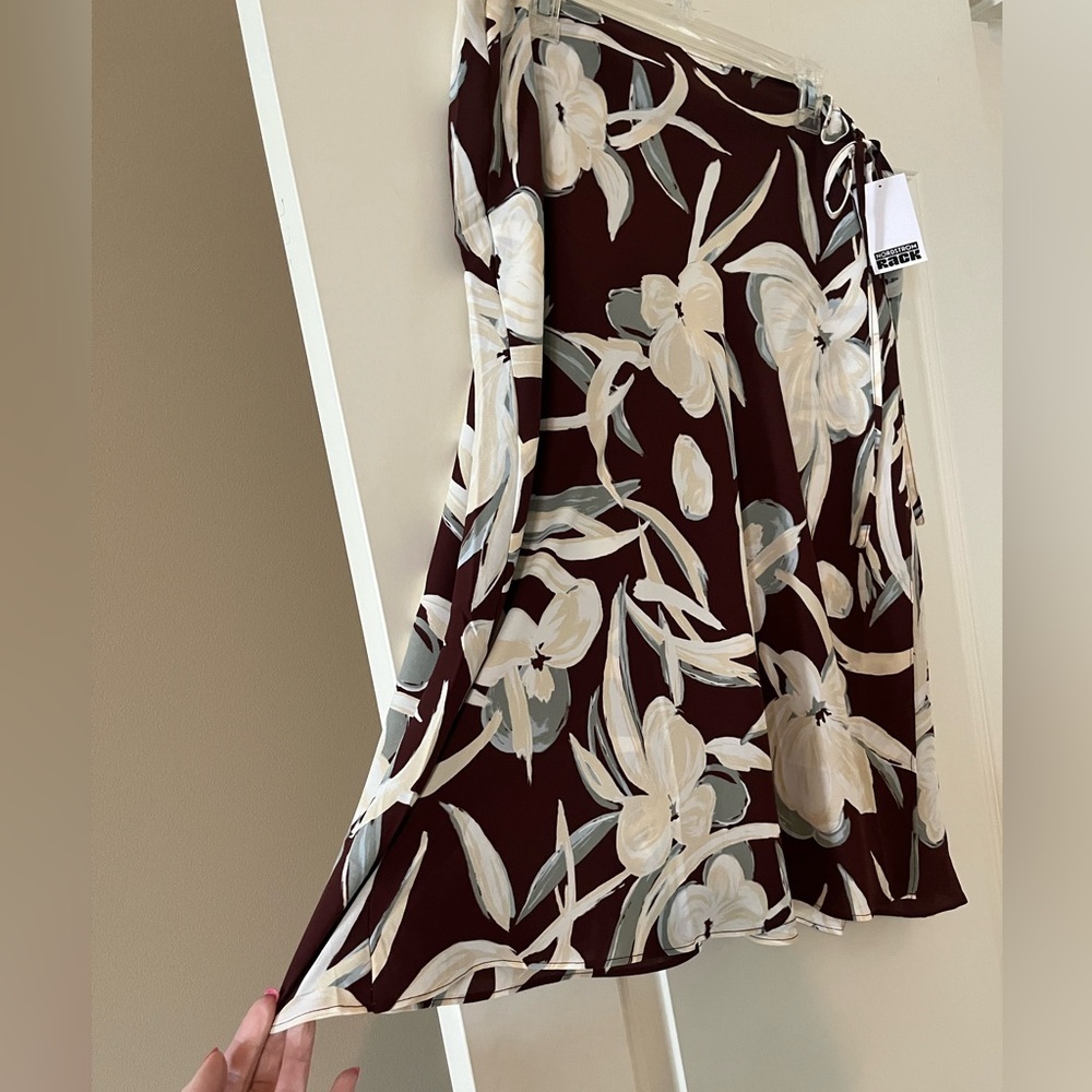 Nordstrom Rack Floral Midi Wrap Skirt in Burgundy & Cream Women’s Size XL - Picture 7 of 16